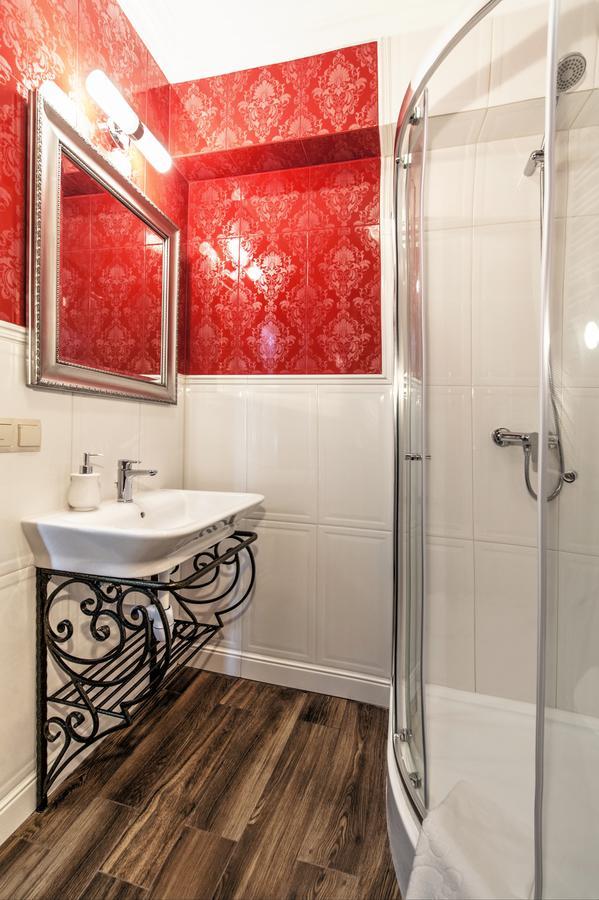Hotel Pod Herbem -Pokoje Ozonowane Białystok Dış mekan fotoğraf