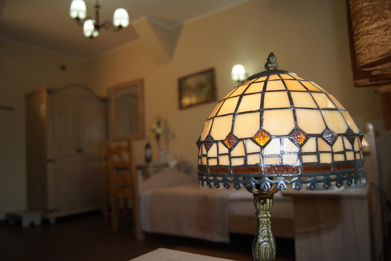 Hotel Pod Herbem -Pokoje Ozonowane Białystok Oda fotoğraf